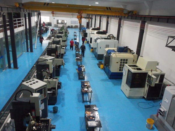 塑料模具定制，來得太快就像龍卷風(fēng)