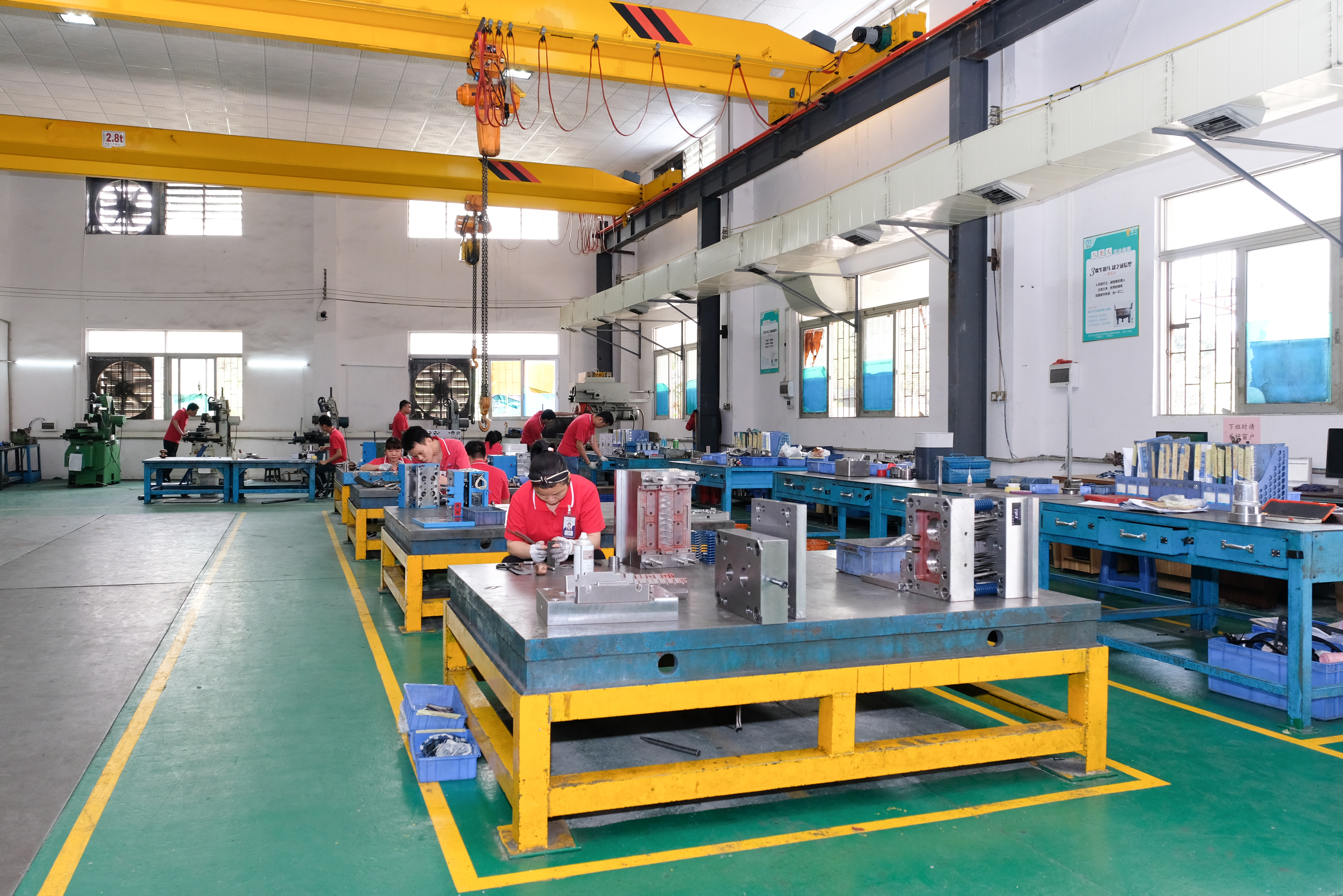 中山旭錦塑膠模具加工 中山旭錦塑膠模具加工