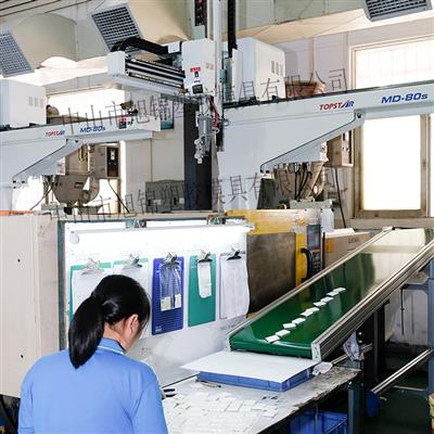 中山旭錦模具-兆能注塑車(chē)間 中山旭錦模具-兆能注塑車(chē)間